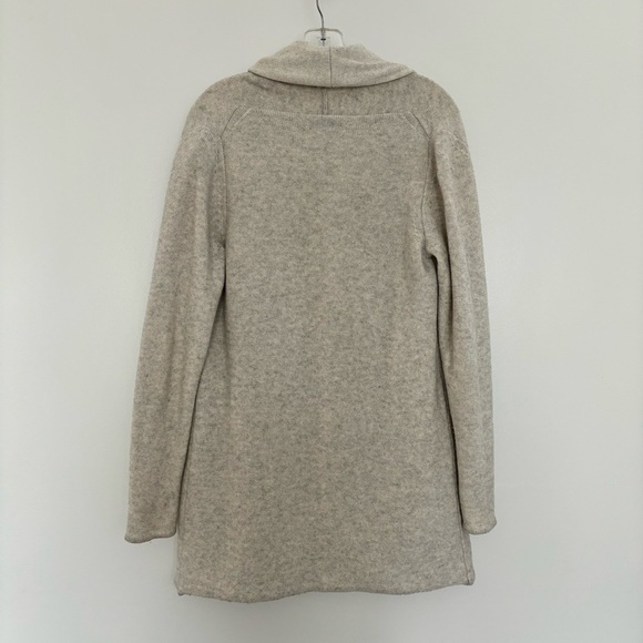 Aritzia Babaton Wool Cashmere Beekman Brennan Light Gray Sweater Cardigan Large - Picture 8 of 11